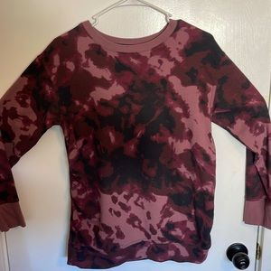 Maternity crew neck